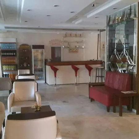 酒店 Melike 库萨达斯